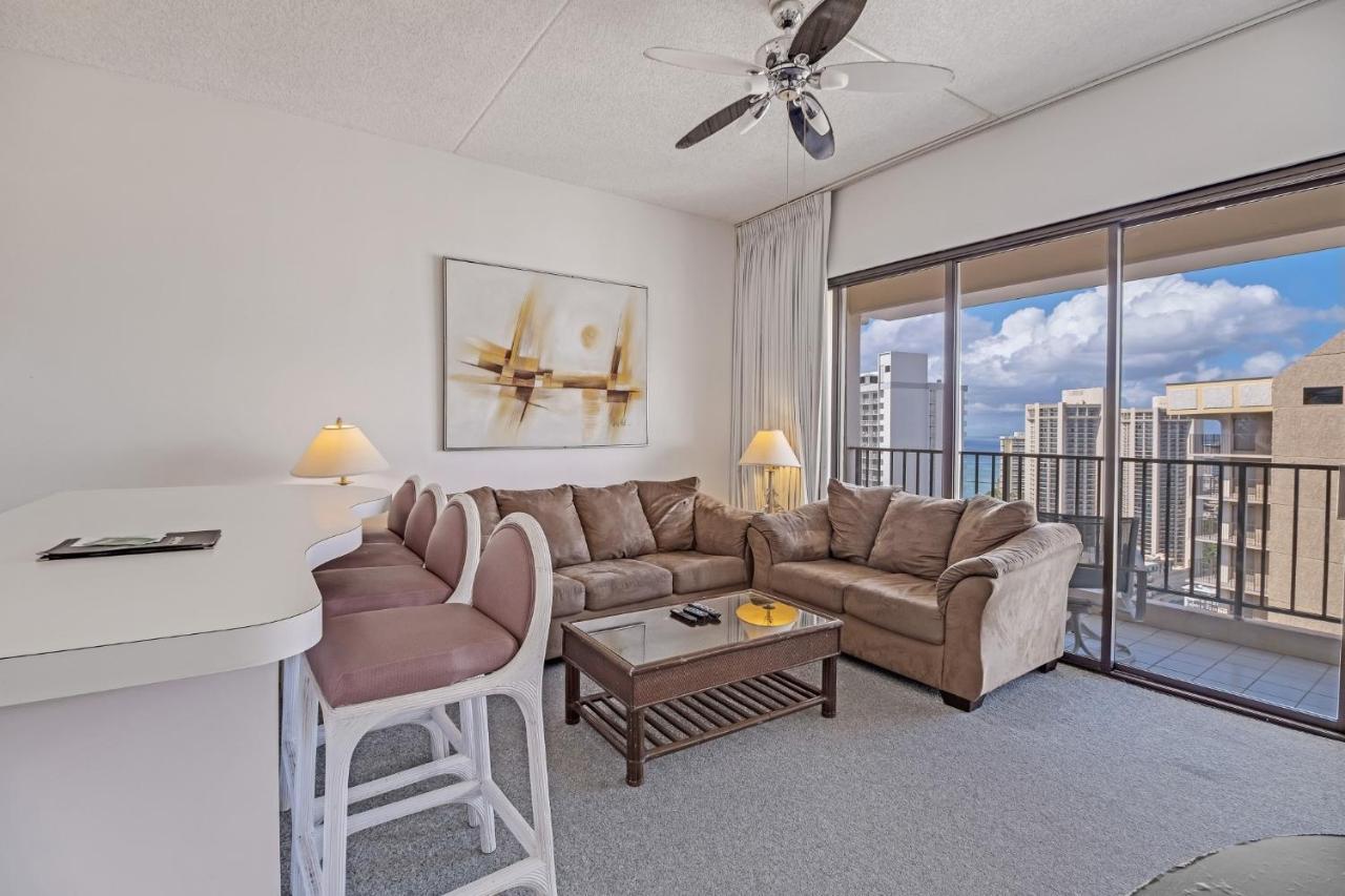 Sea View Condos At The Waikiki Banyan - Free Parking! Honolulu Ngoại thất bức ảnh