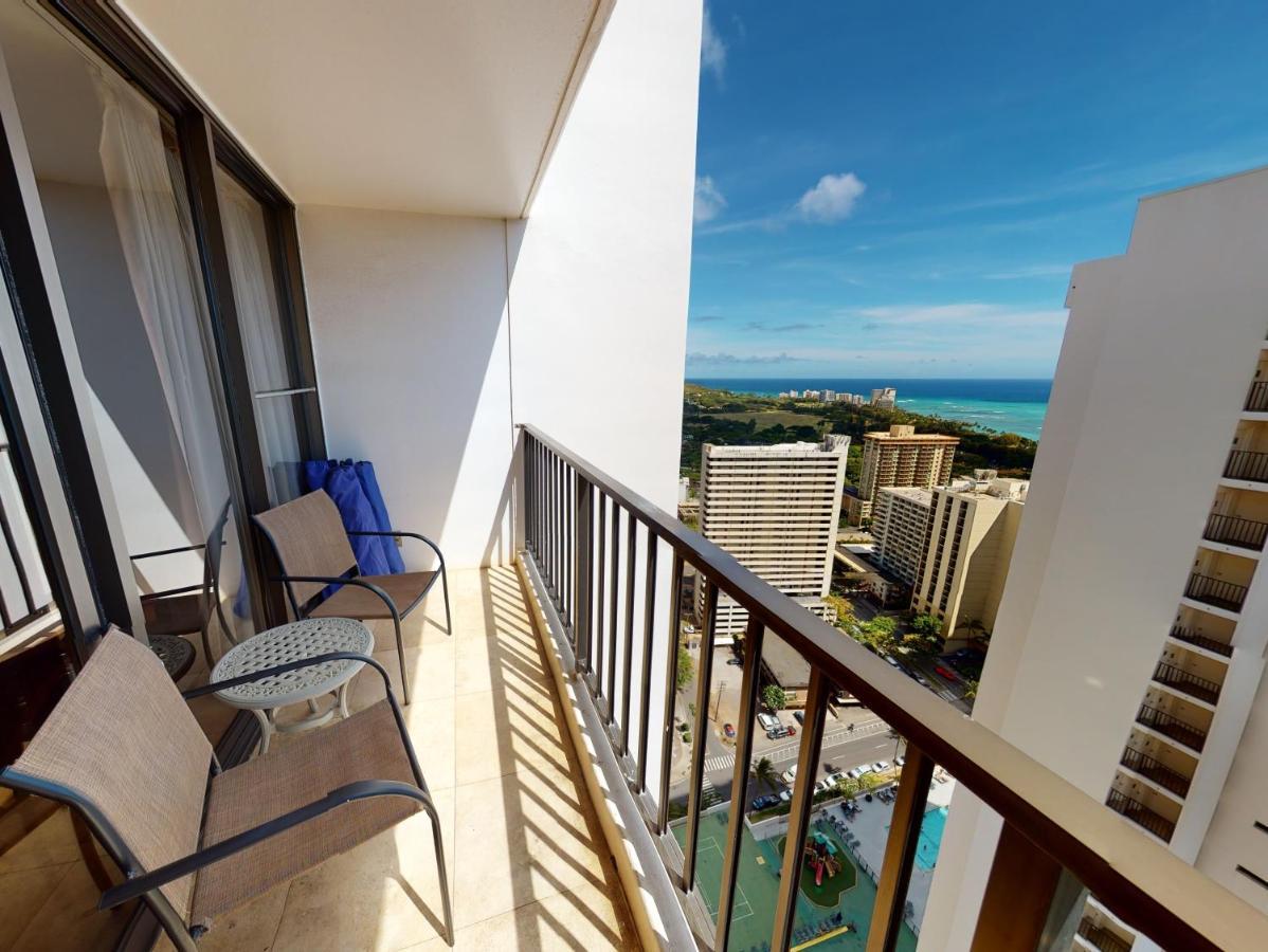 Sea View Condos At The Waikiki Banyan - Free Parking! Honolulu Ngoại thất bức ảnh