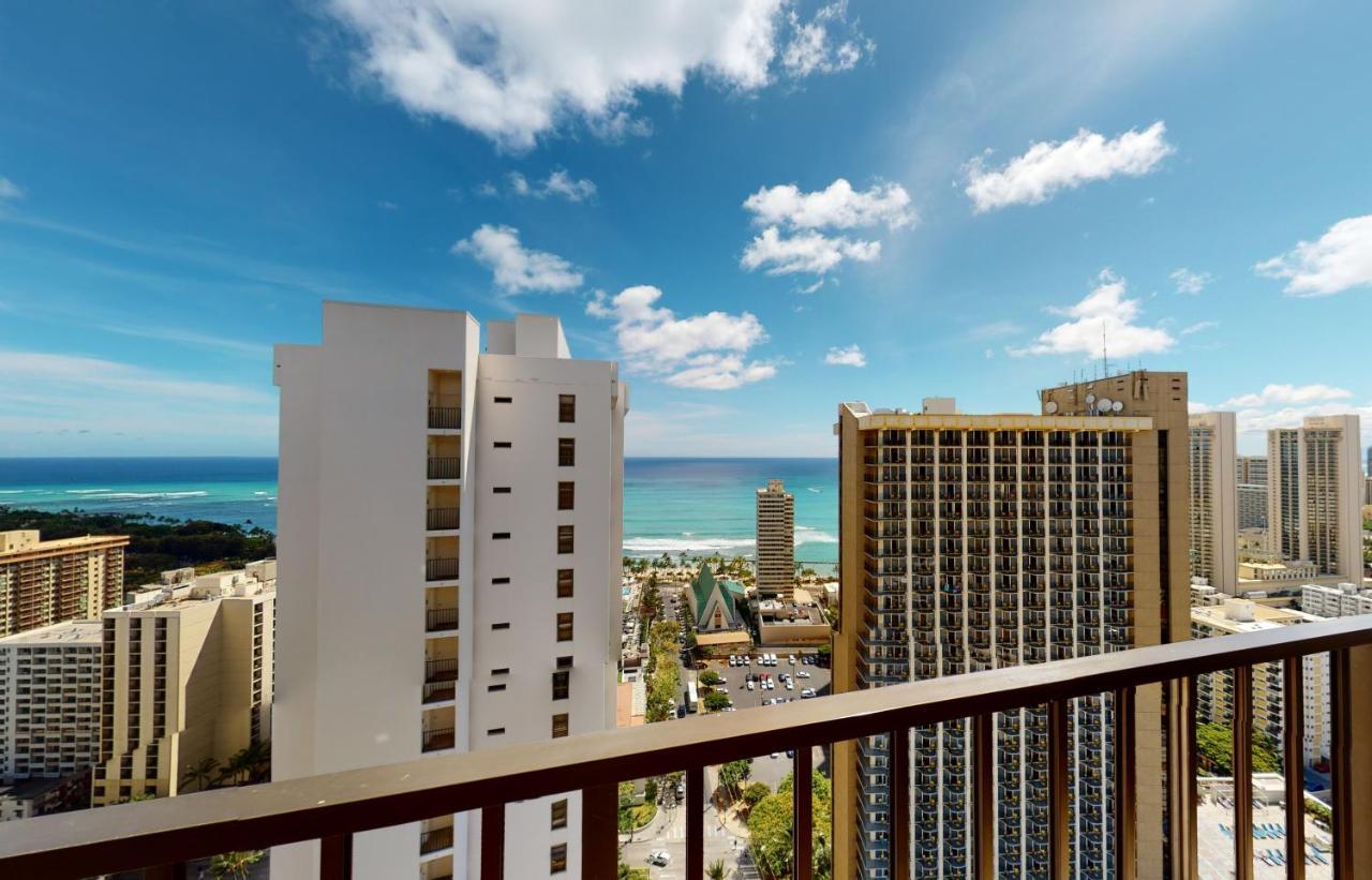 Sea View Condos At The Waikiki Banyan - Free Parking! Honolulu Ngoại thất bức ảnh